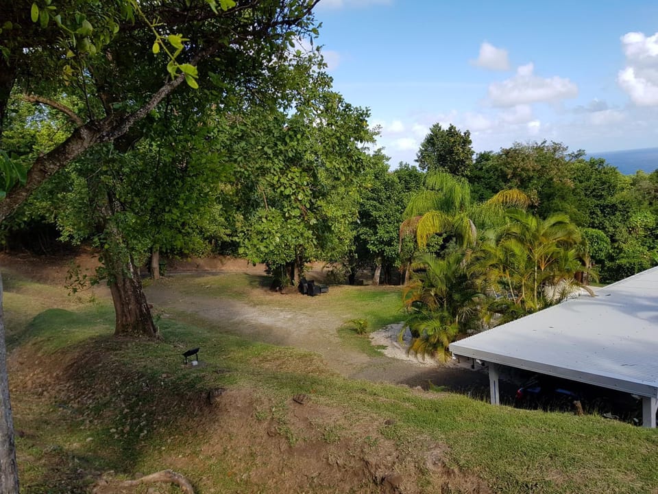 BLUE PARADISE House in La Trinité