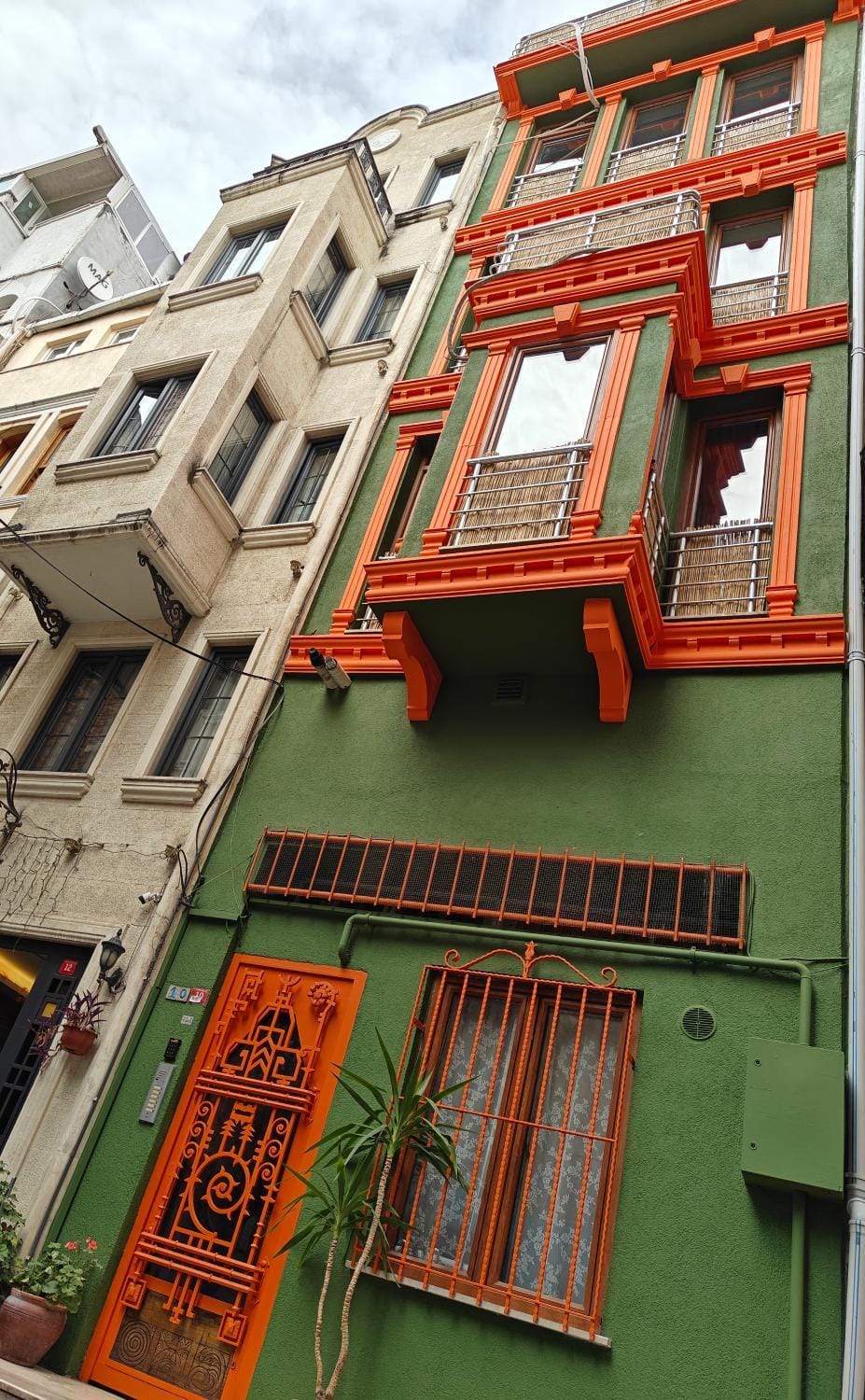 Kunterbunt Istanbul Apartment in Istanbul