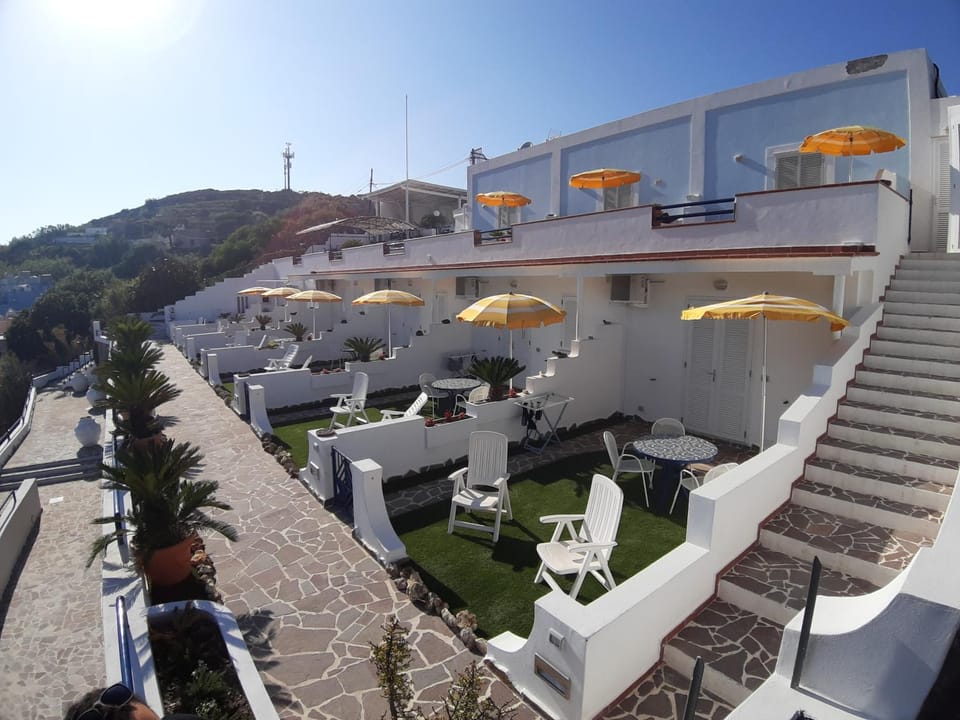 Villa Flavia - Adults Only Bed and Breakfast in Ponza