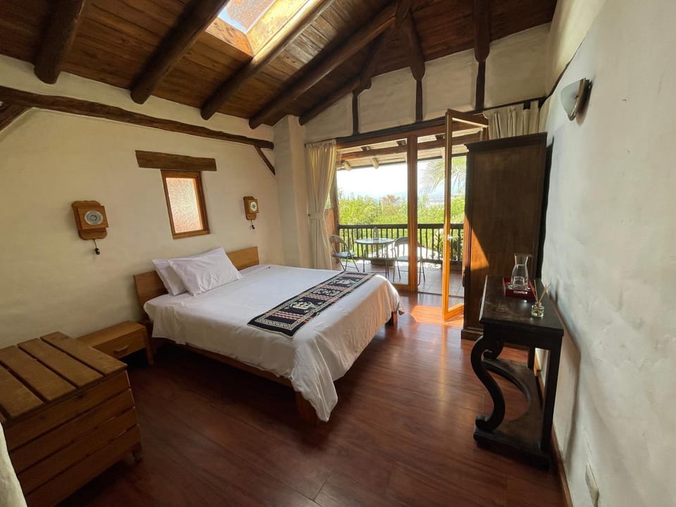 Bed, View (from property/room), Balcony/Terrace, Bedroom