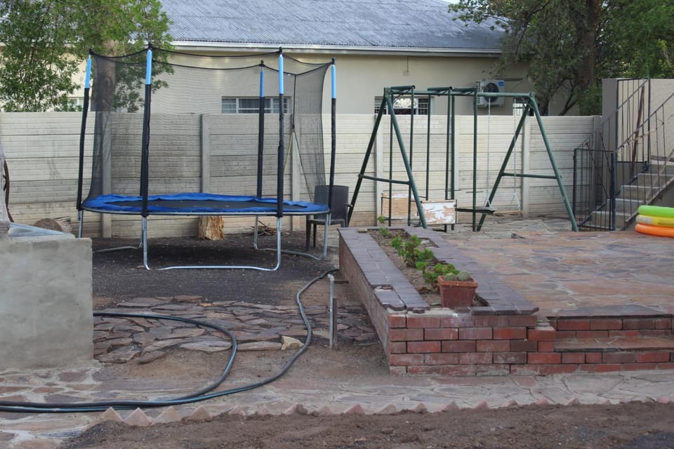 Ons Dorpshuis Beaufort West Bed and Breakfast in Western Cape