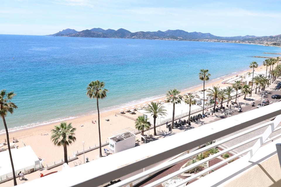 Sea view, Sea view