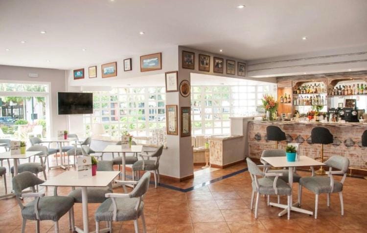 Luxury Suite Hotel Occidental Puerto Banus Apartment in Marbella