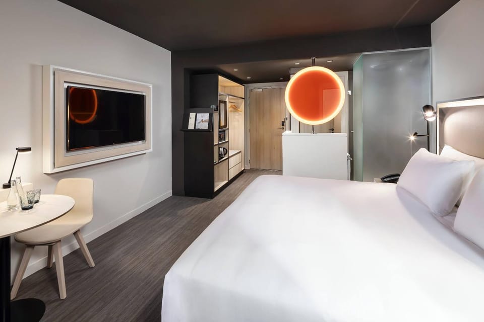 Shower, Facade/entrance, Bed, Bathroom, TV and multimedia, Coffee/tea facilities, Bedroom, Entertainment, Drinks
