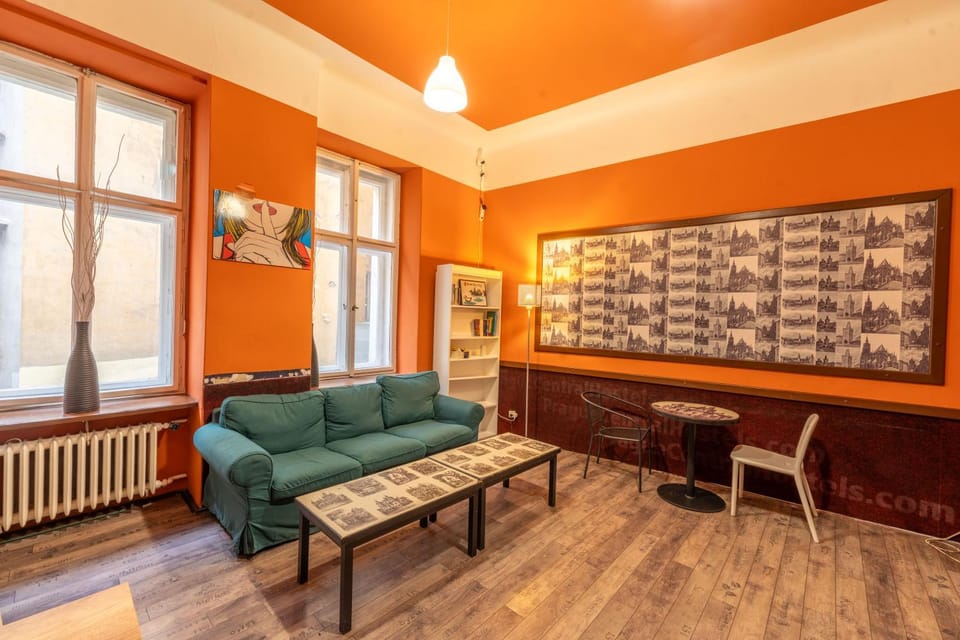 Communal lounge/ TV room, Living room
