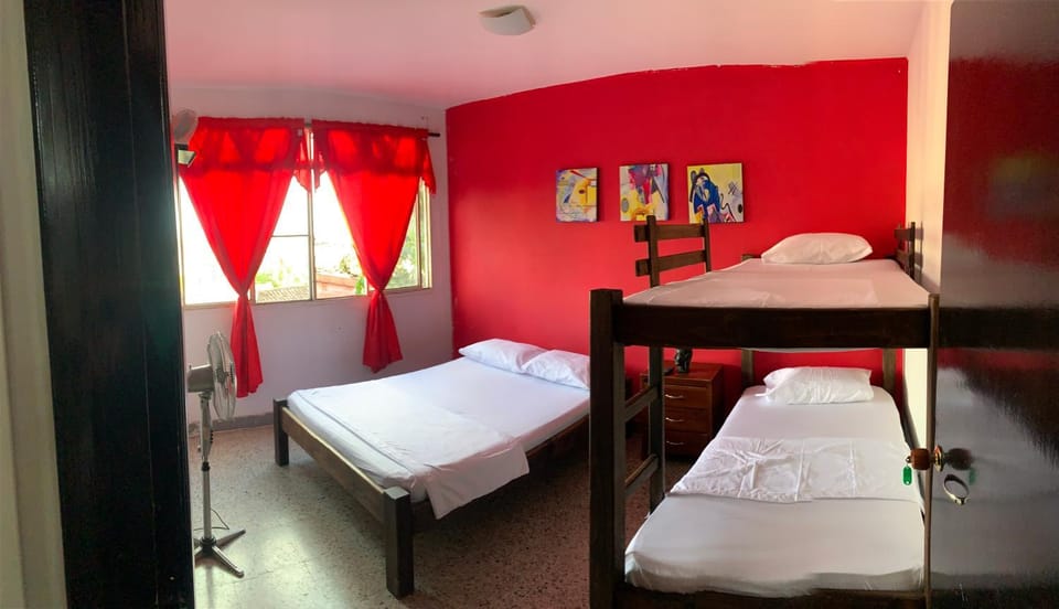 La Clave Hostel Bed and Breakfast in Cali