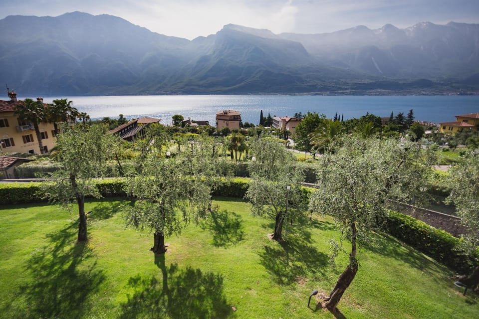 Garden view, Lake view, Mountain view