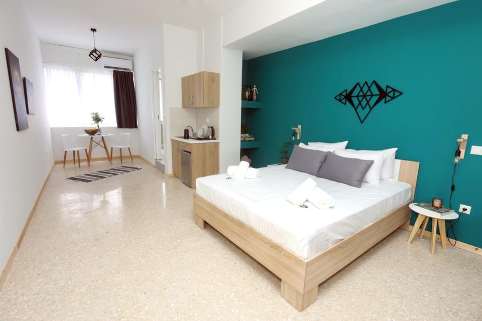 Kitchen or kitchenette, Photo of the whole room