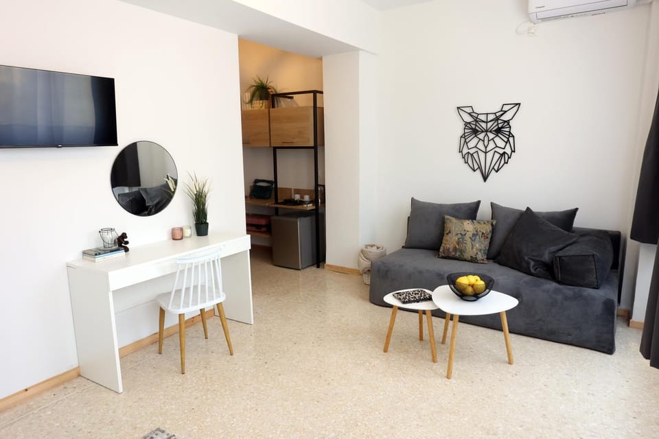 TV and multimedia, Seating area