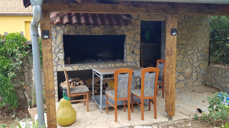 Apartman suzana sindija Apartment in Šibenik-Knin County, Croatia