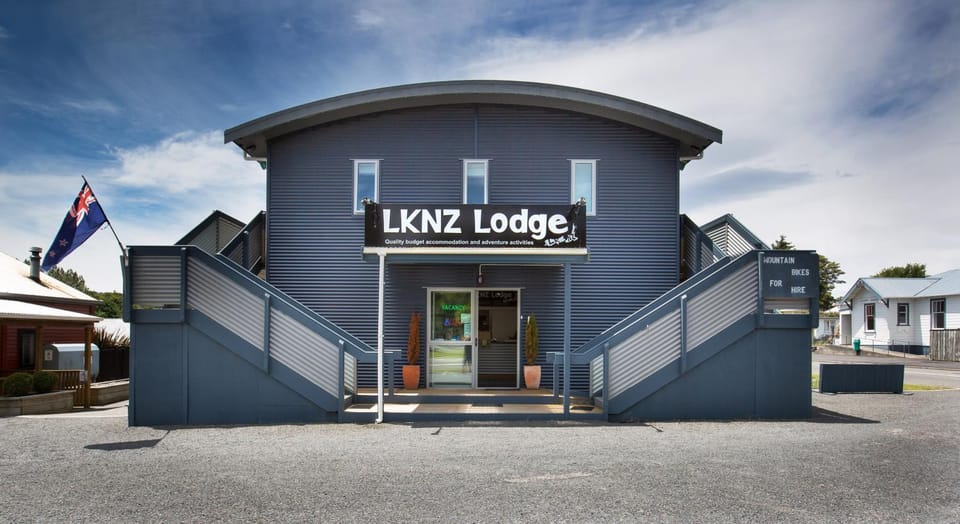 Facade/entrance, Lobby or reception, Street view