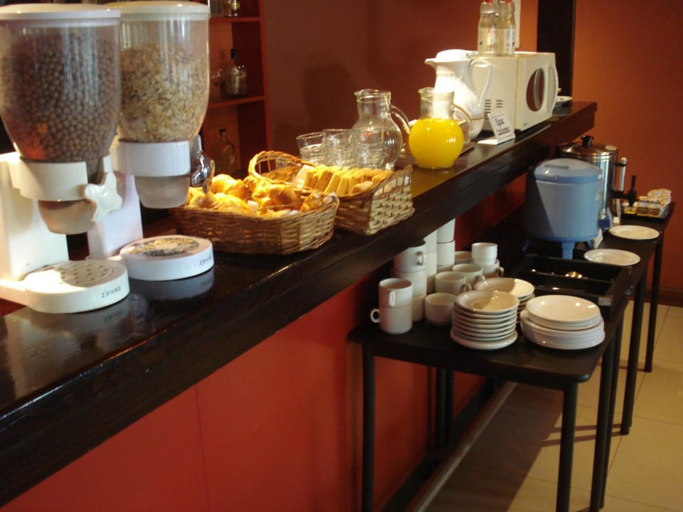 Breakfast, Buffet breakfast