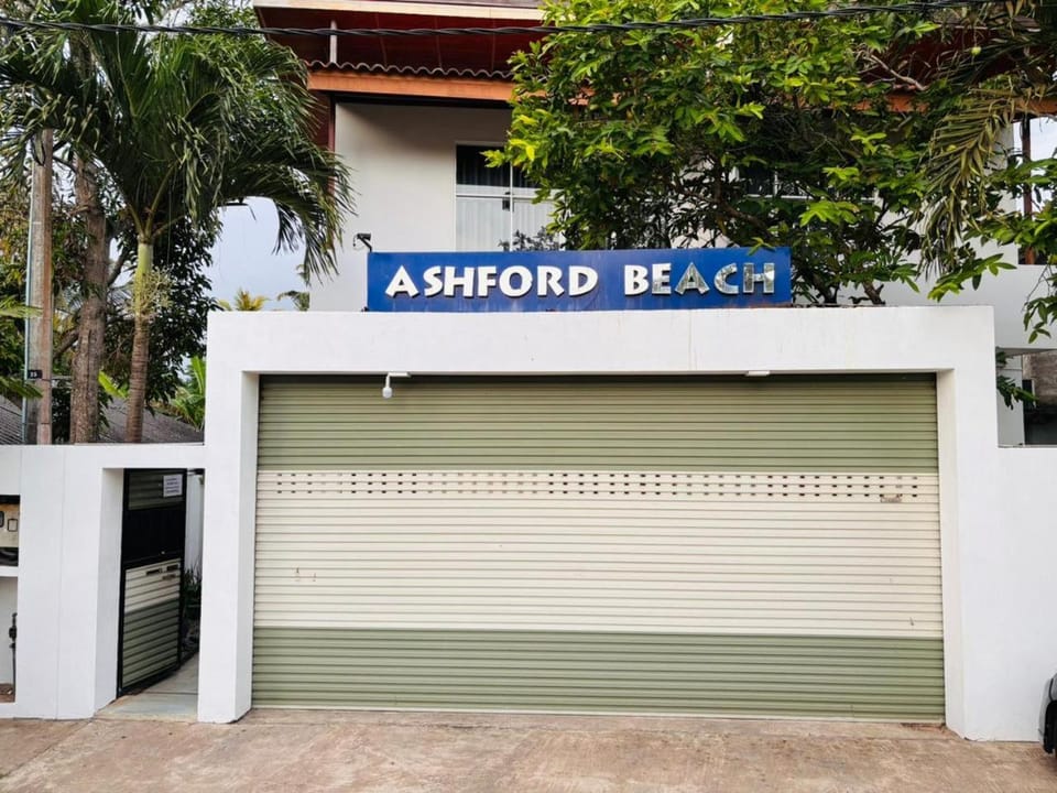 Ashford Beach Bed and Breakfast in Southern Province