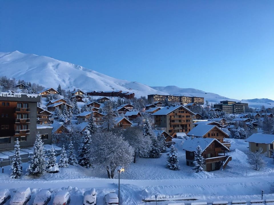 Appartement traversant résidence chaput 2 - 2 pièces - 6 personnes - vue sur front de neige Apartment in Villarembert