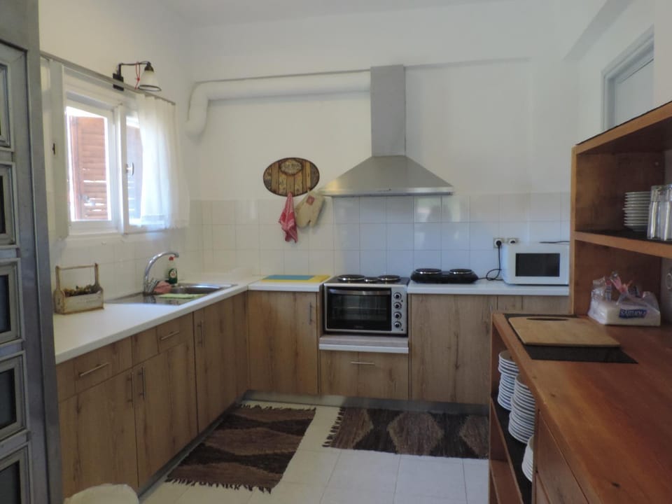 Communal kitchen