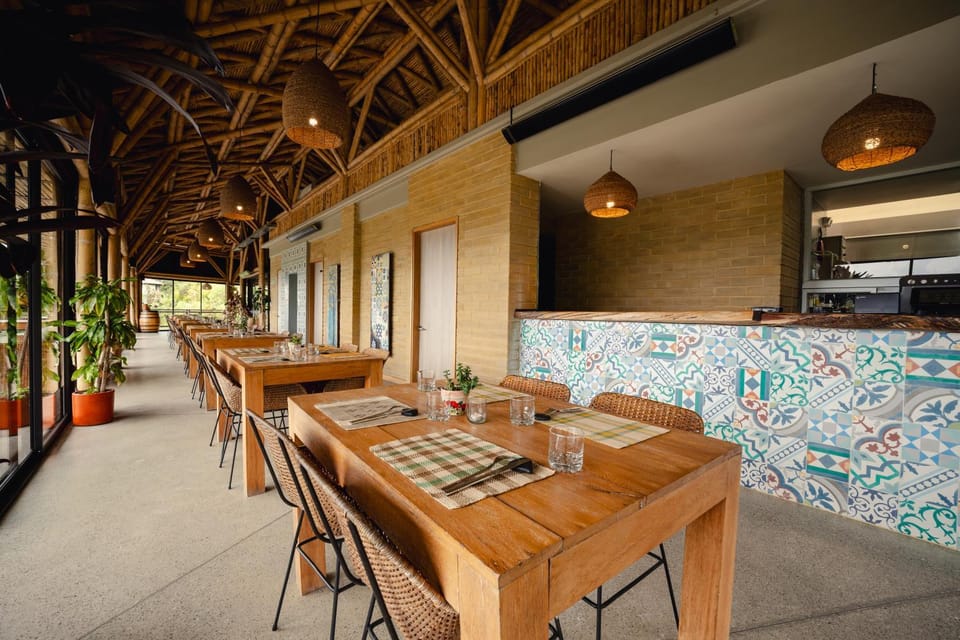 Restaurant/places to eat