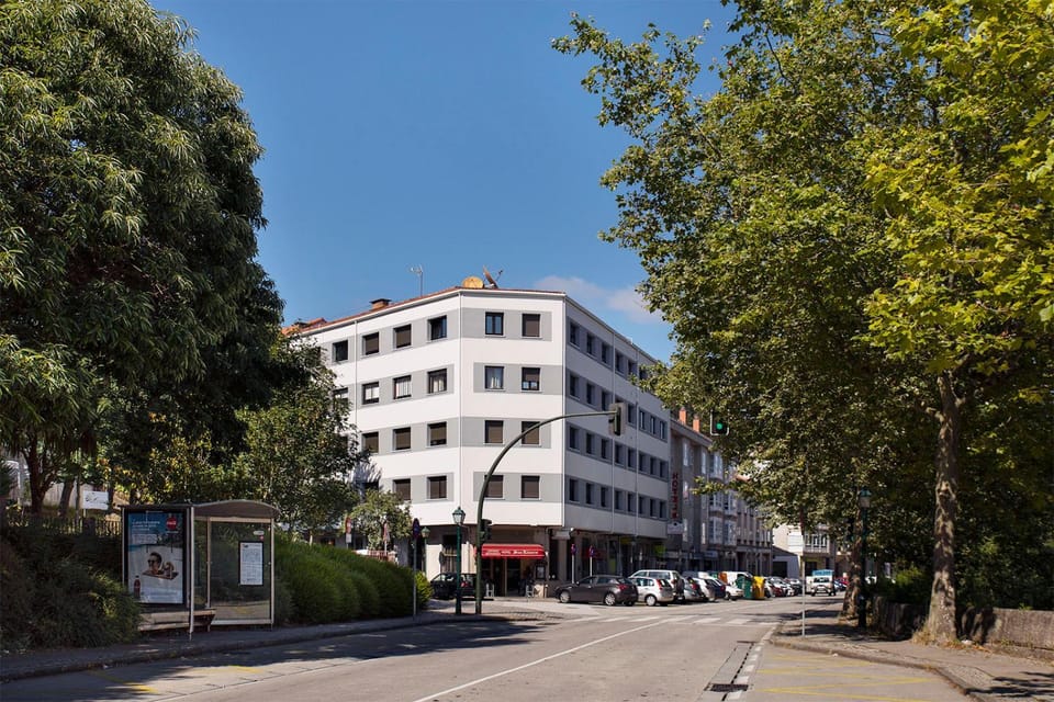 Facade/entrance, Off site, Day, Summer, On site, City view, Street view