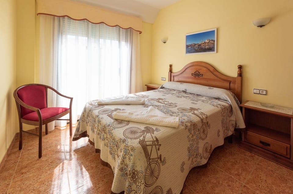 Hostal O Camouco Bed and Breakfast in Portonovo