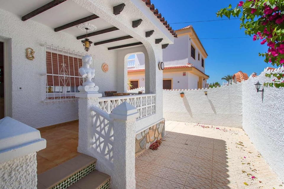 CH Villa Sola Ciudad Quesada Villa in Vega Baja del Segura