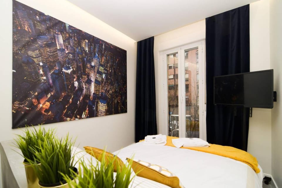 Bed, TV and multimedia