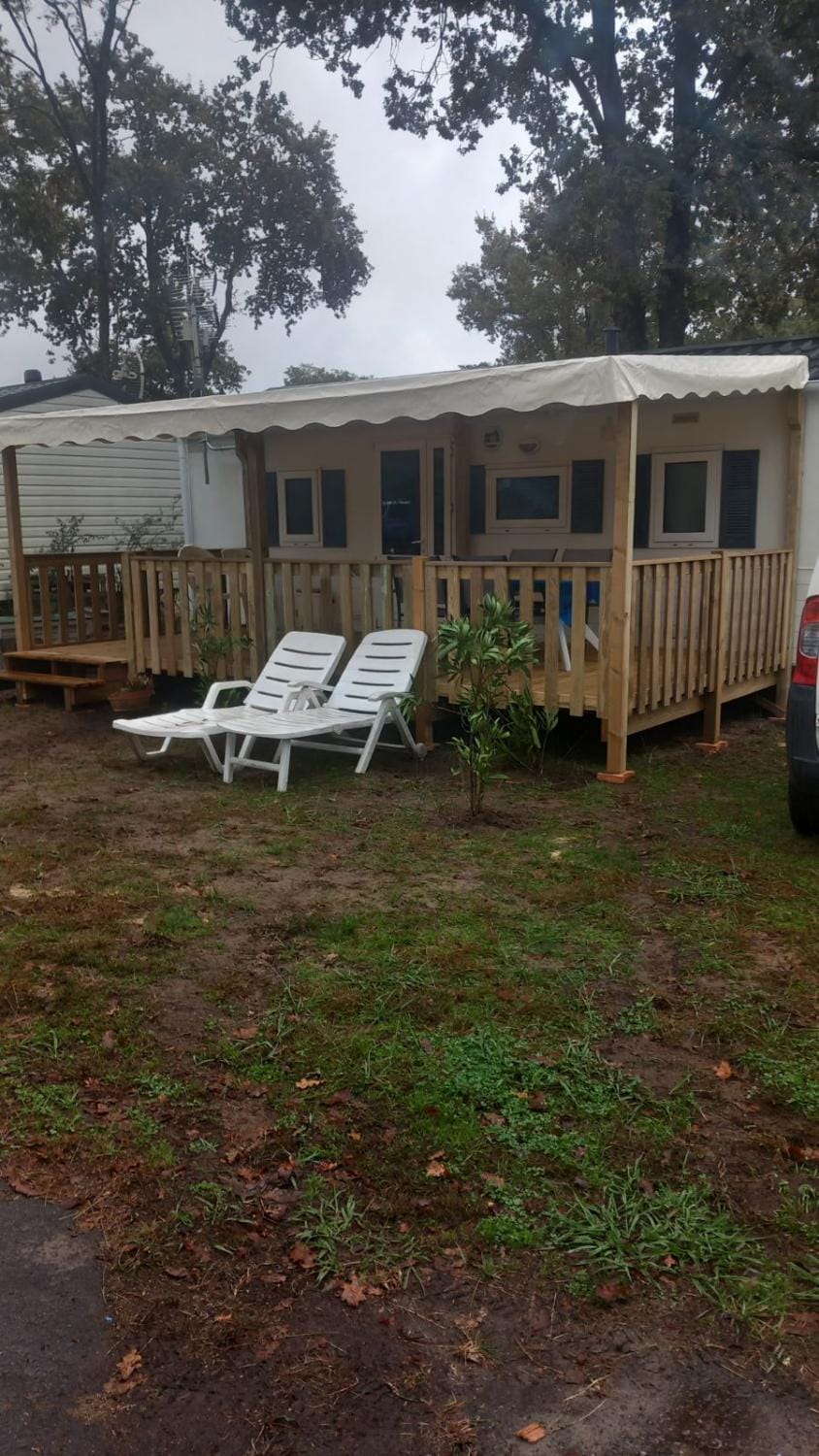 Mobil-Home The Duck Campground/ 
RV Resort in Dax
