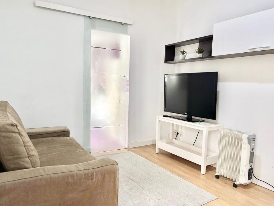 Centro Madrid Rio - Monederos D Apartment in Madrid
