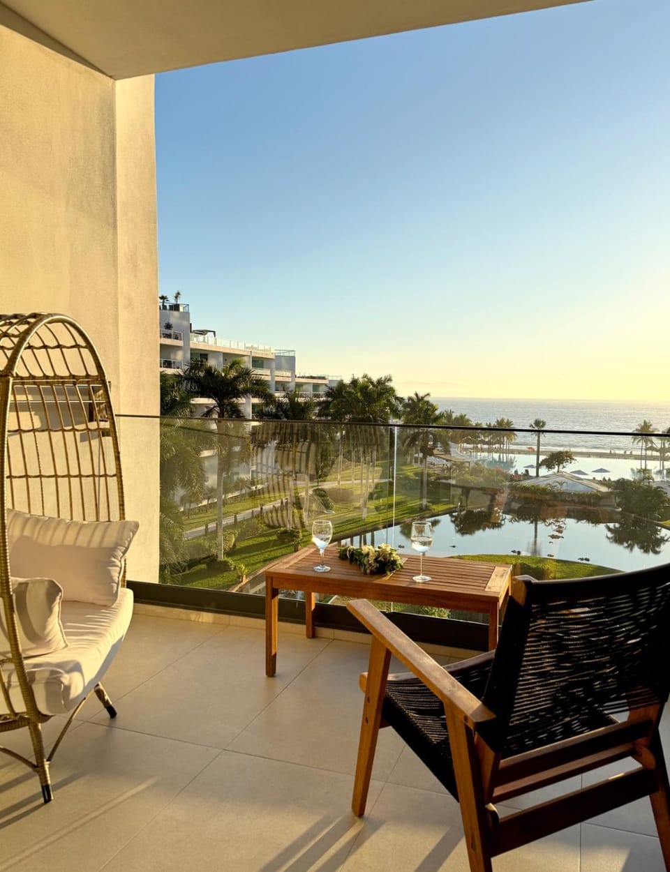 RESTYLE: Ocean front + pool Nuevo Vallarta Apartment in State of Nayarit