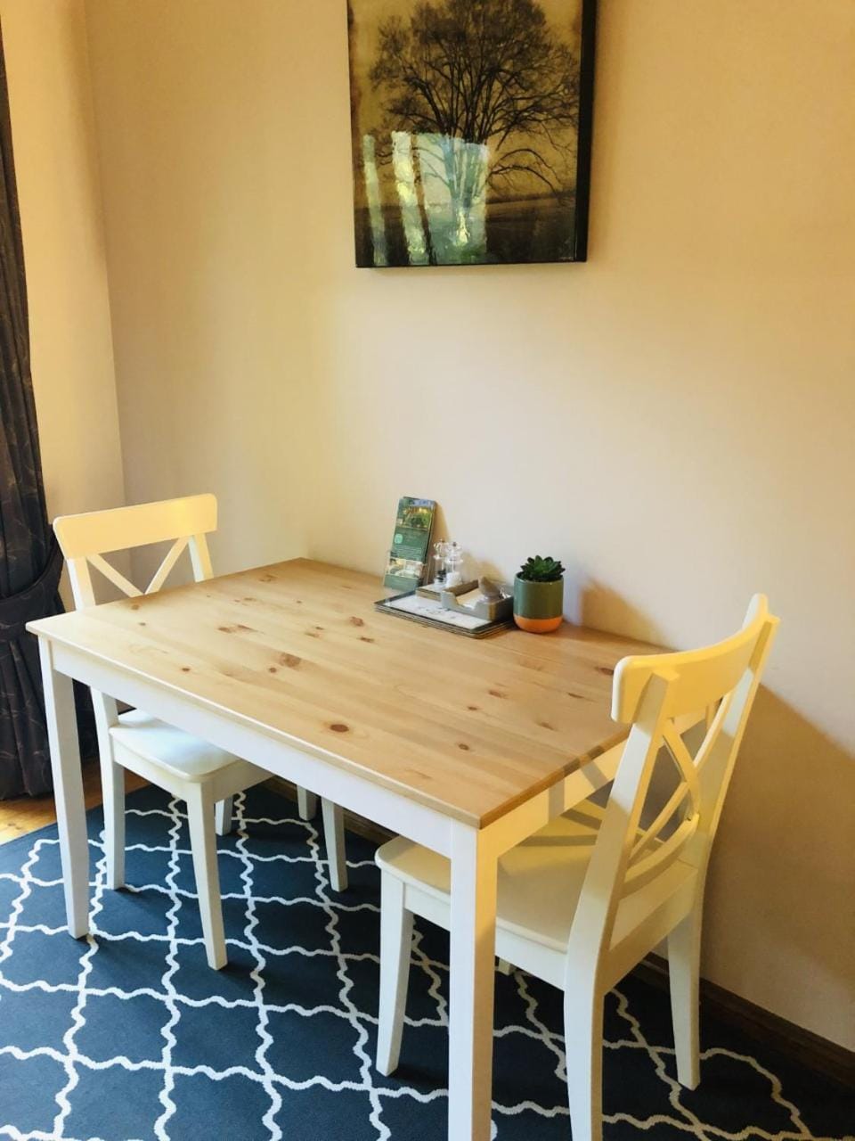 Glenview Retreat Luxury Accommodation Apartment in Melbourne