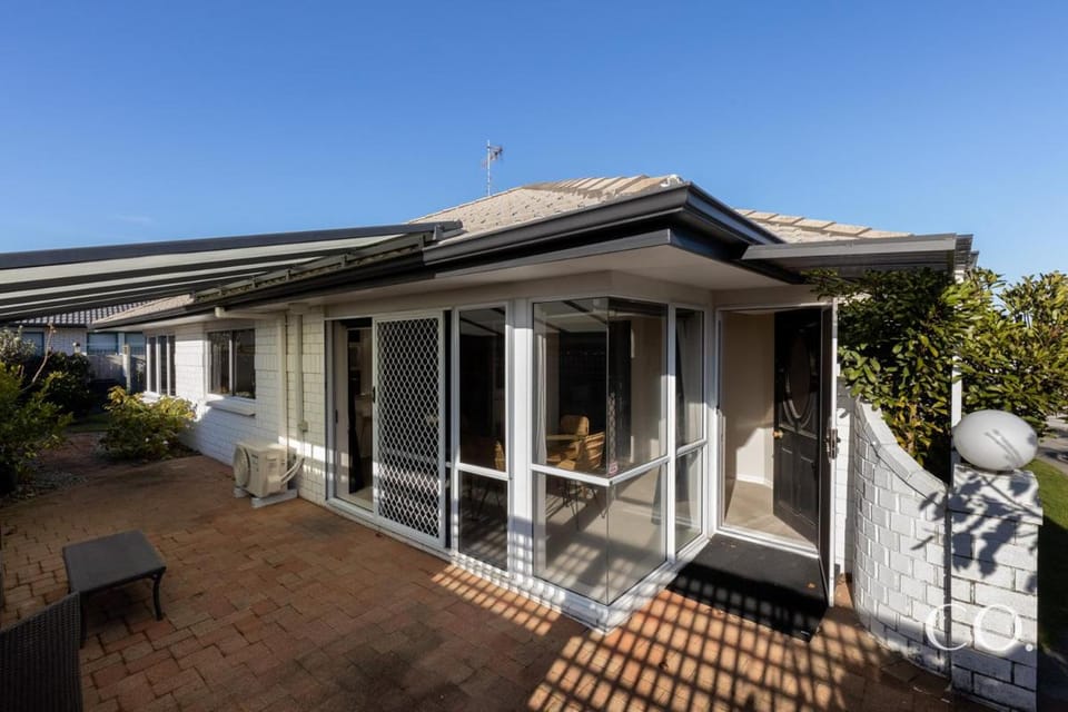 Pavilion Beachfront Apartments Apartment hotel in Bay Of Plenty