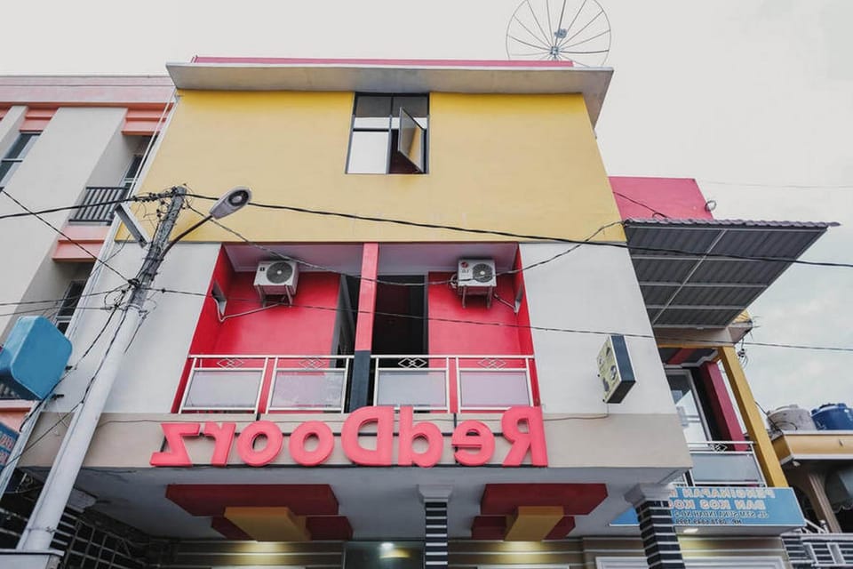 RedDoorz @ Jalan STM Medan Bed and Breakfast in Indonesia