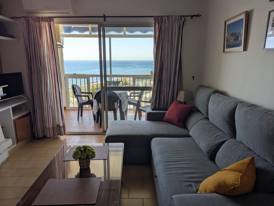 Balcony/Terrace, Living room