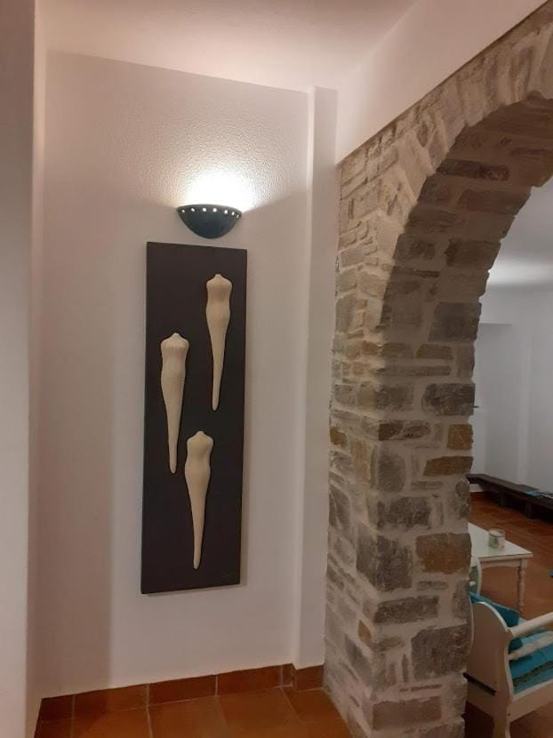 Decorative detail, Seating area