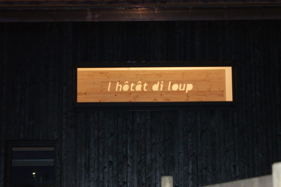 Property logo or sign