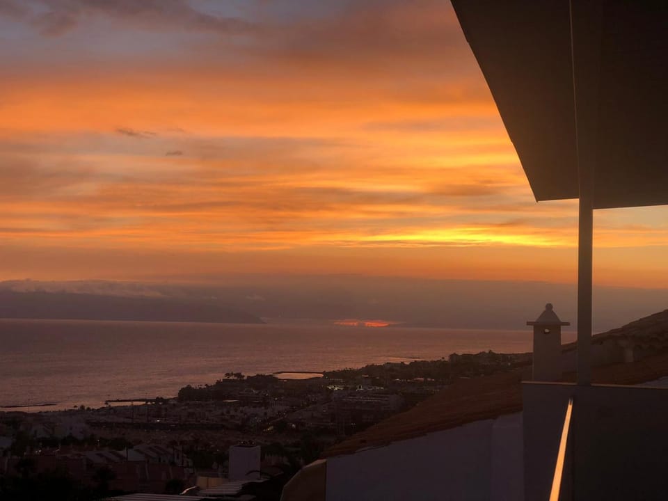 Balcony/Terrace, Sea view, Sunset