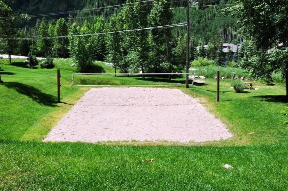 Pitkin Creek Park 7K Apartment in Vail