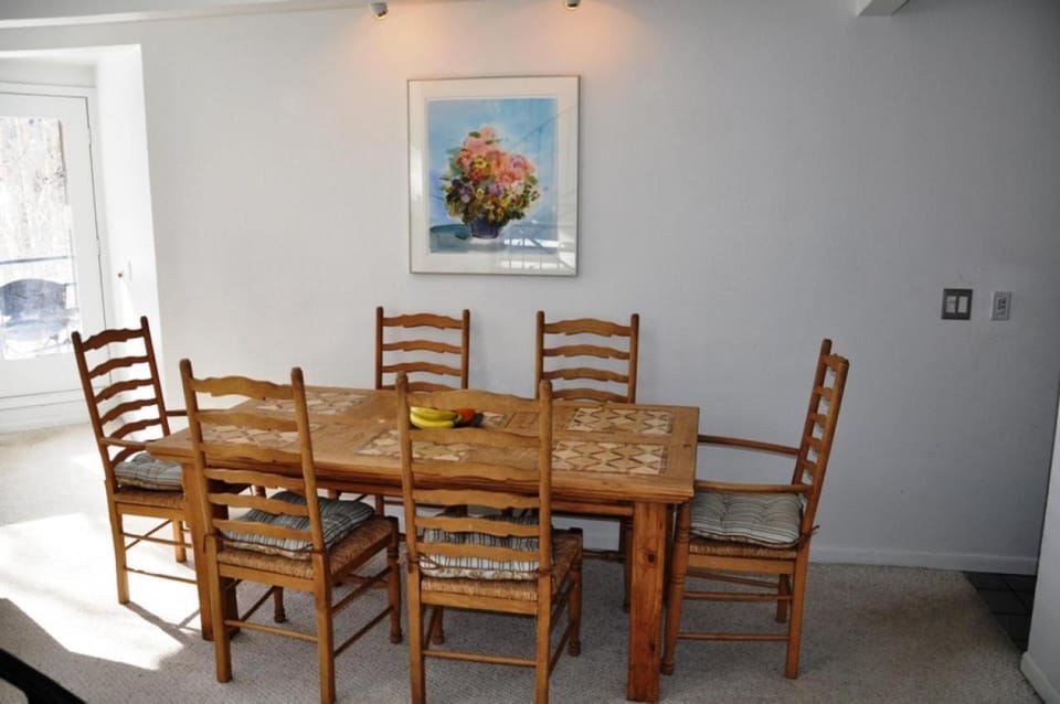 Pitkin Creek Park 7K Apartment in Vail
