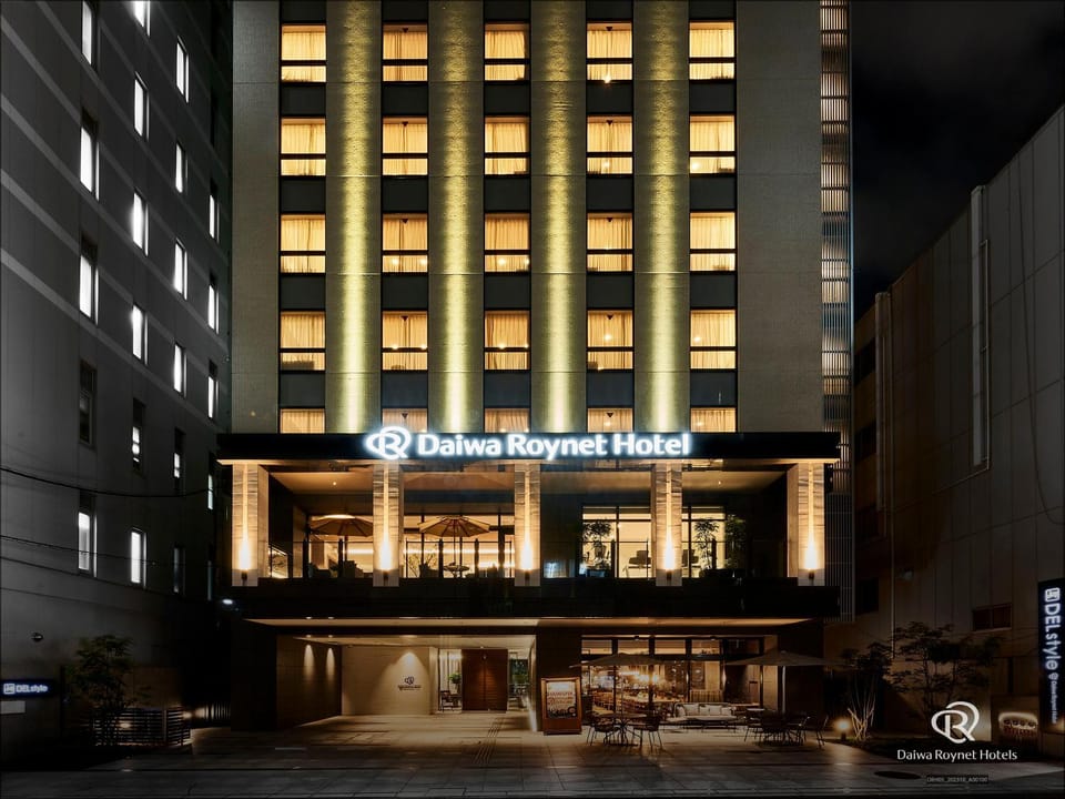 Property building, Night