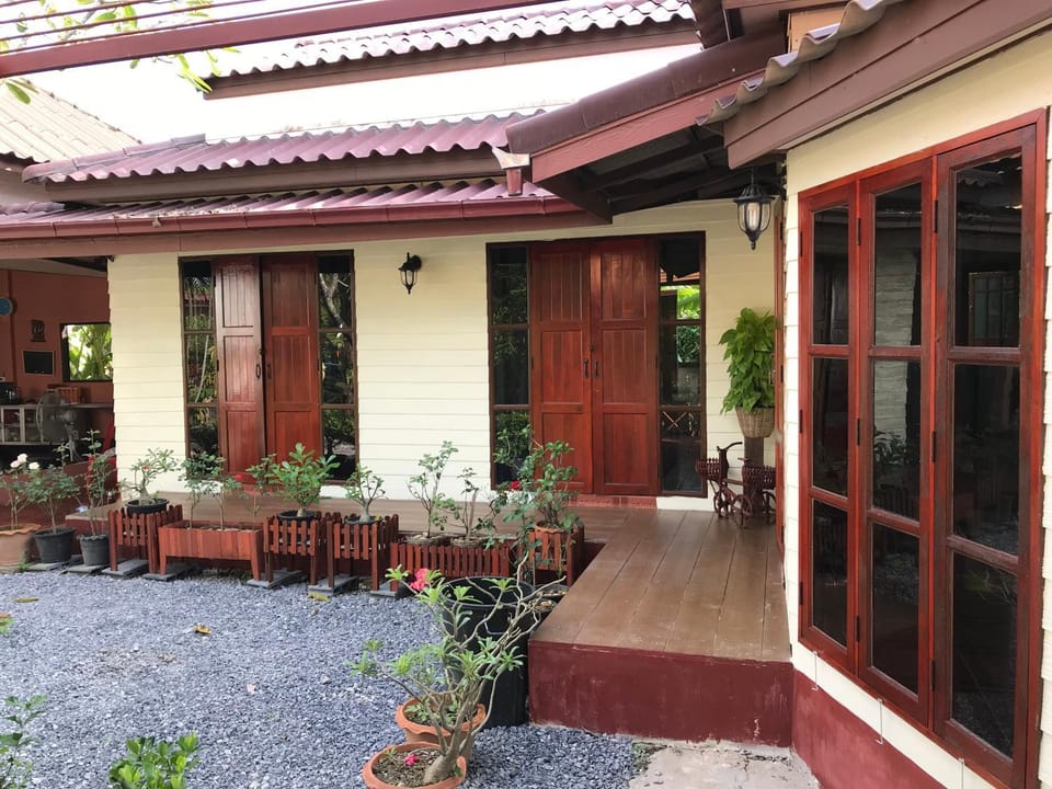Grandma's House Vacation rental in Laos
