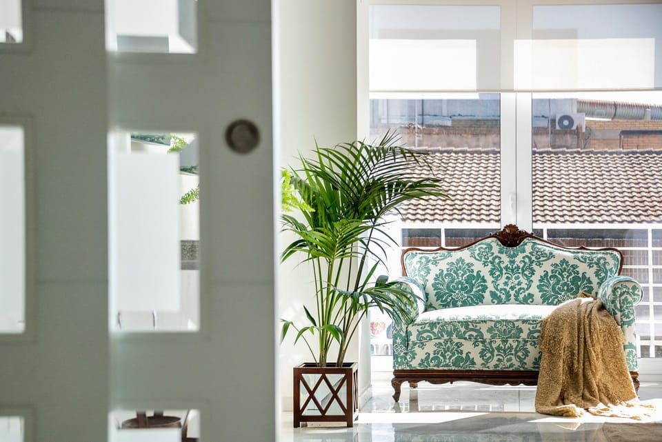 Living room, Seating area