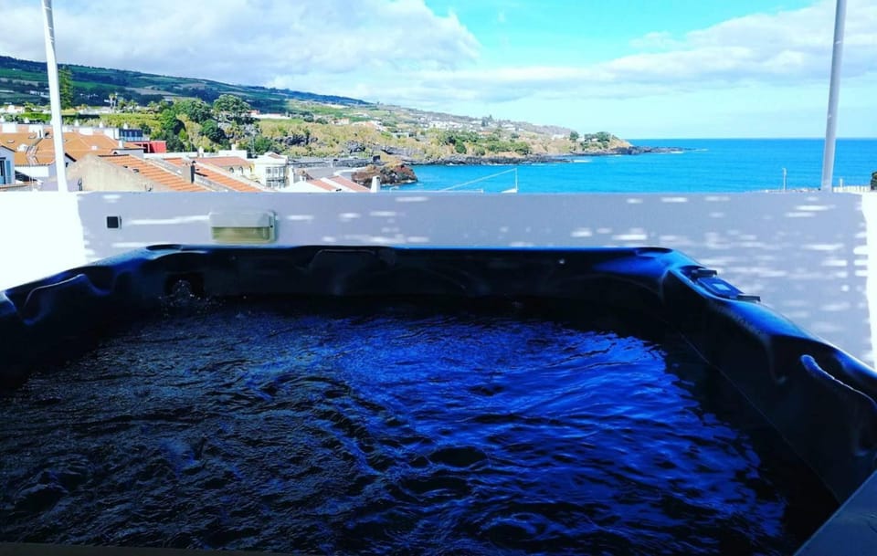 Hot Tub, Open Air Bath