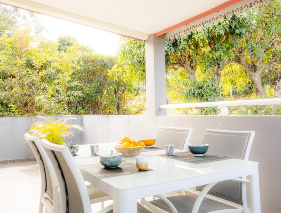 Patio, View (from property/room), Garden view