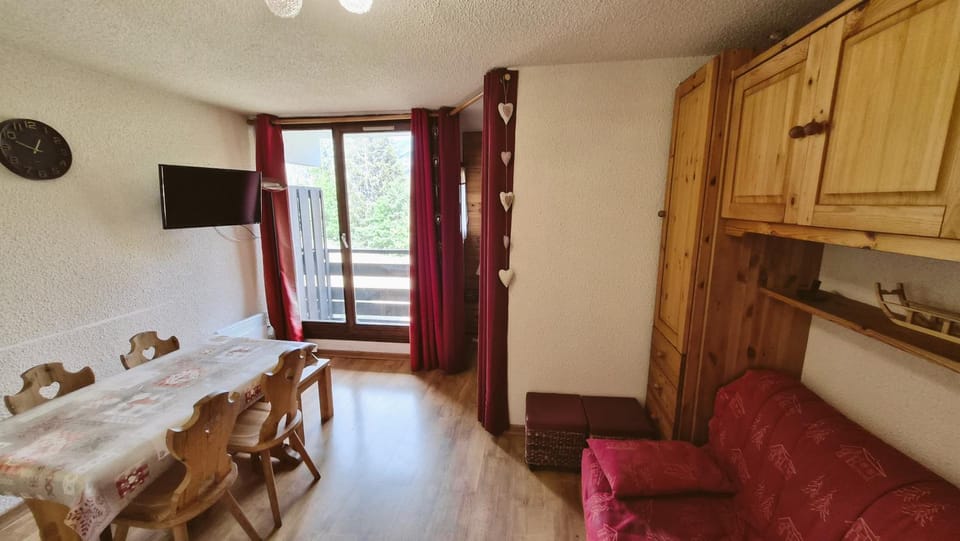 La Combe Blanche 1307 Apartment in Manigod