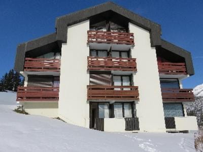 LE Hameau 001 Apartment in Manigod