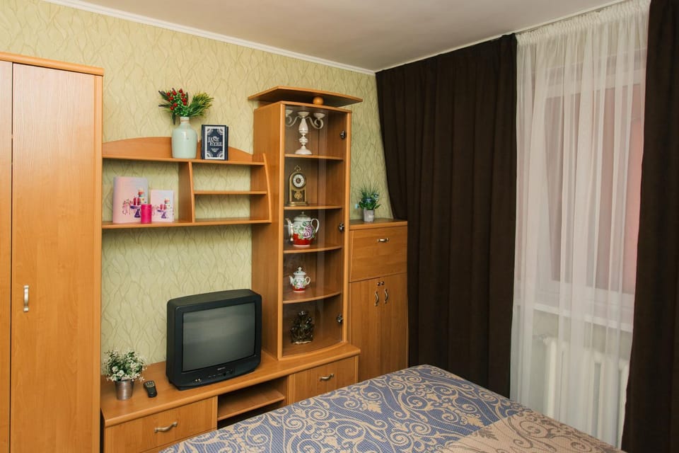 Flaton Kharkovskaya 1 floor Apartment in Ukraine