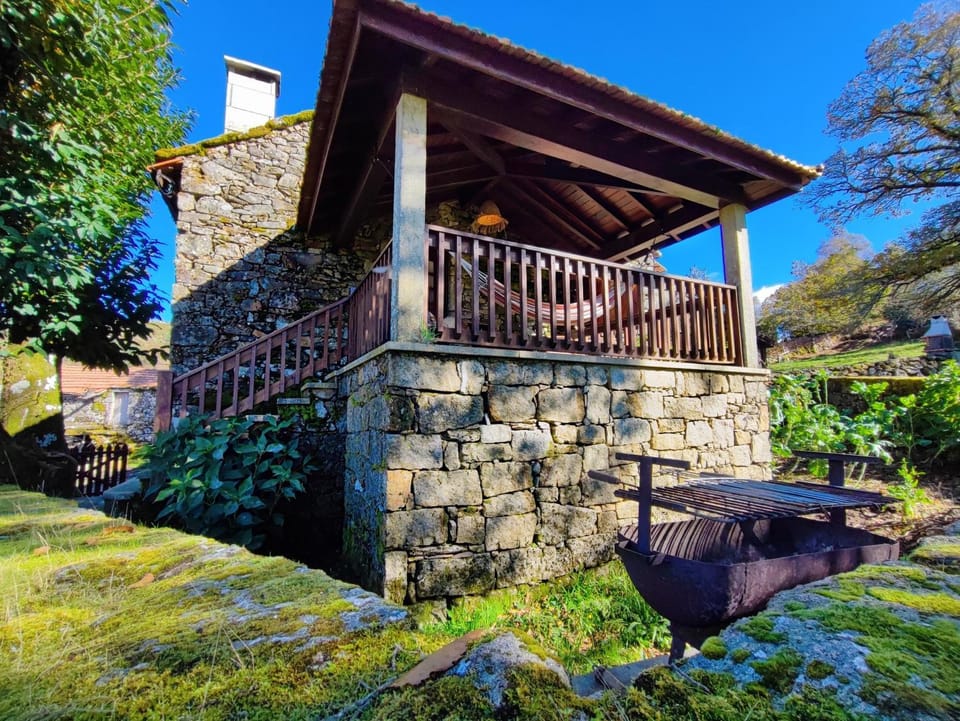 Casa do Rio, Natureza - Nova Gestão Farm Stay in Viana do Castelo District, Portugal