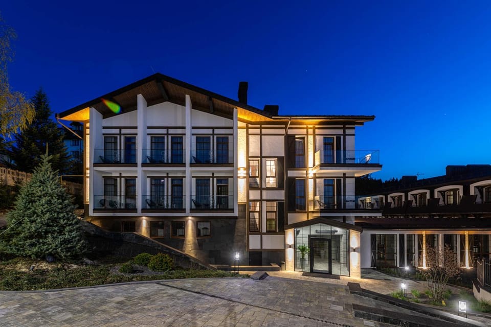 Property building, Night