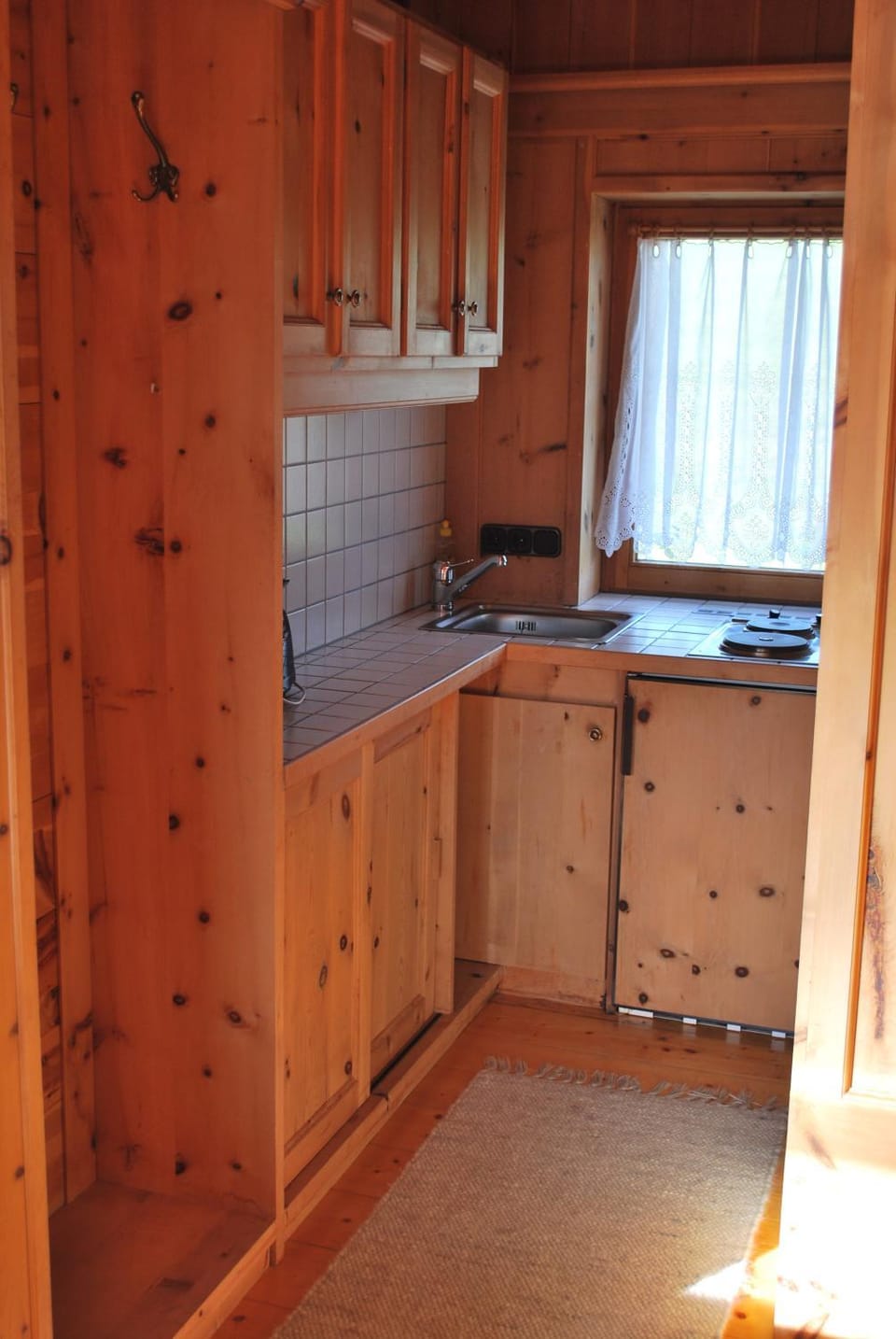 Coffee/tea facilities, Kitchen or kitchenette