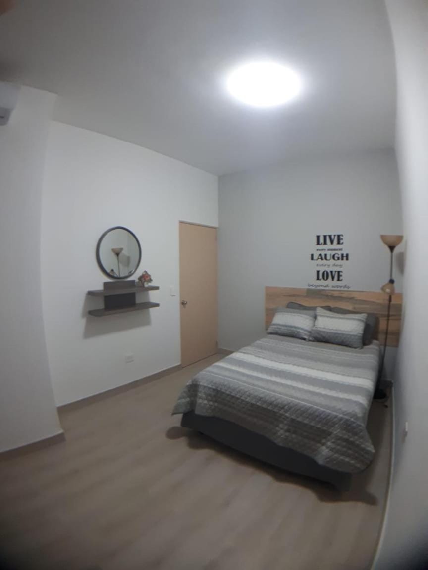 NUEVOS DEPARTAMENTOS CENTRO HISTÓRICO A 200 MTS DEL MALECÓN Apartment in La Paz