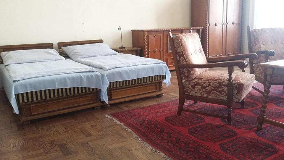 Living room, Bedroom