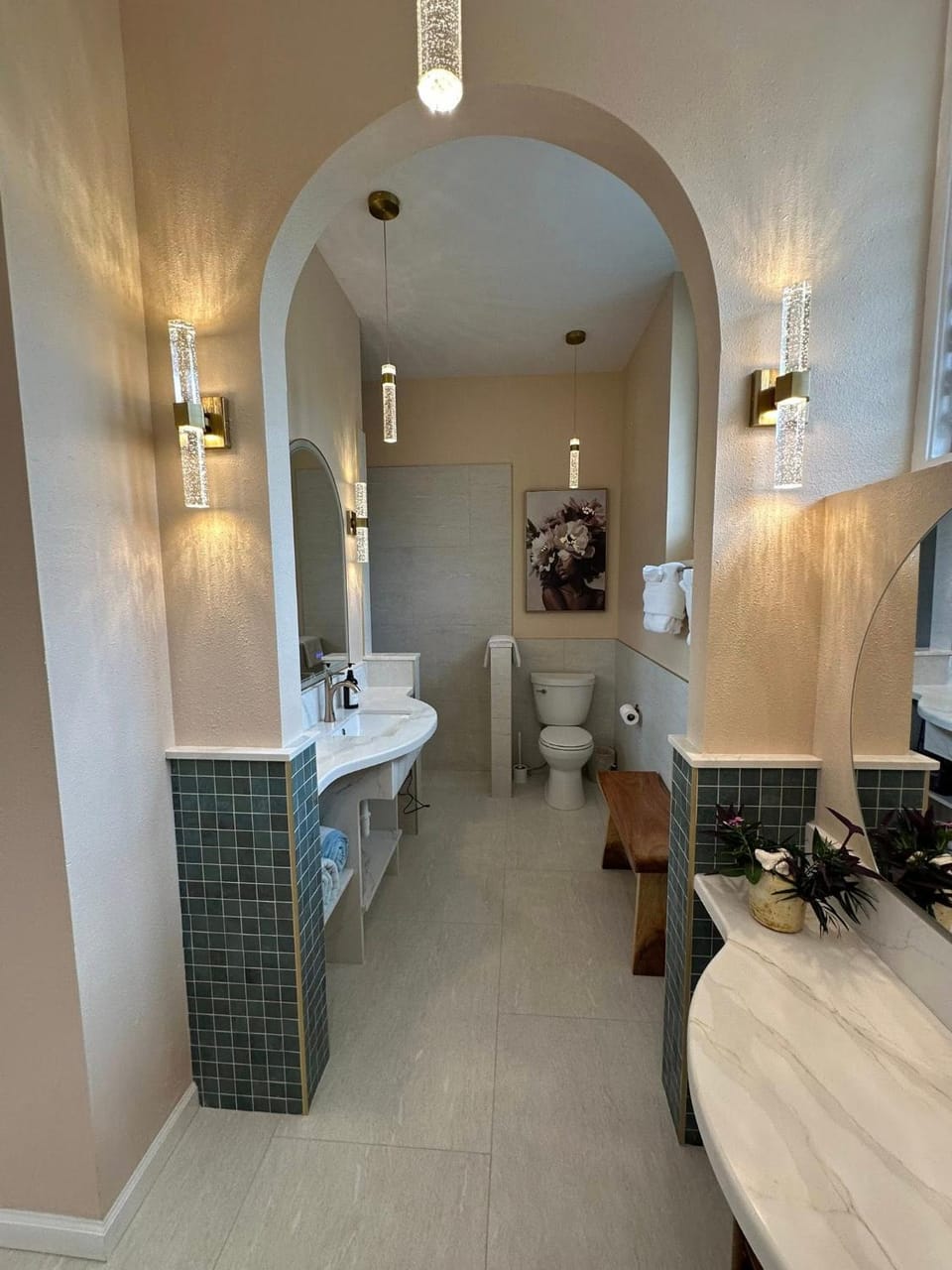 Shower, Toilet, Bathroom, towels